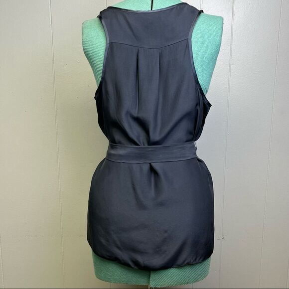 Banana Republic Gray Tie Waist Silk Sleeveless Top Size Medium - Picture 2 of 9